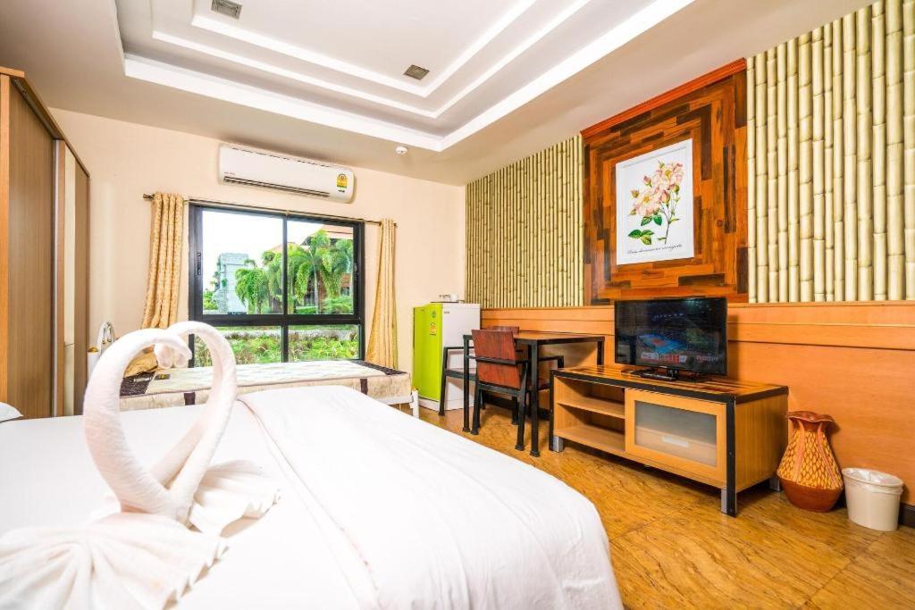 Prew Lom Chom Nam Resort Ban Phan Sadet Nok Extérieur photo